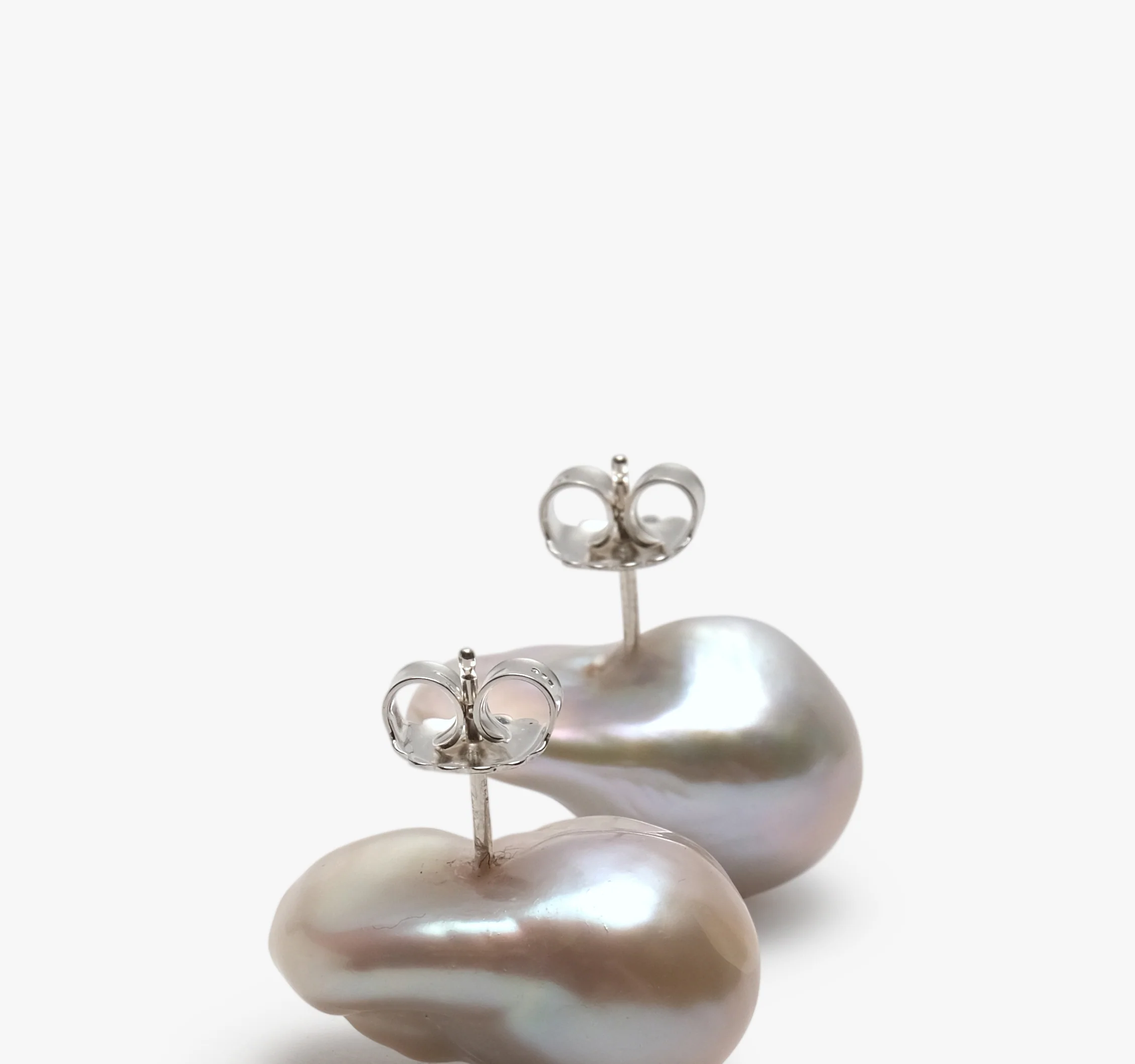 Cadre stud earrings: baroque pearl - Image 7