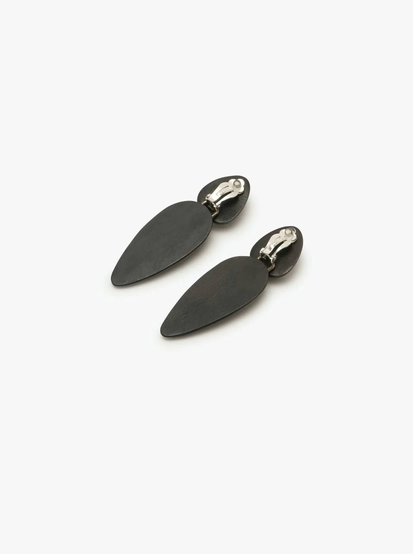 Sao Paulo earrings: black - Image 4