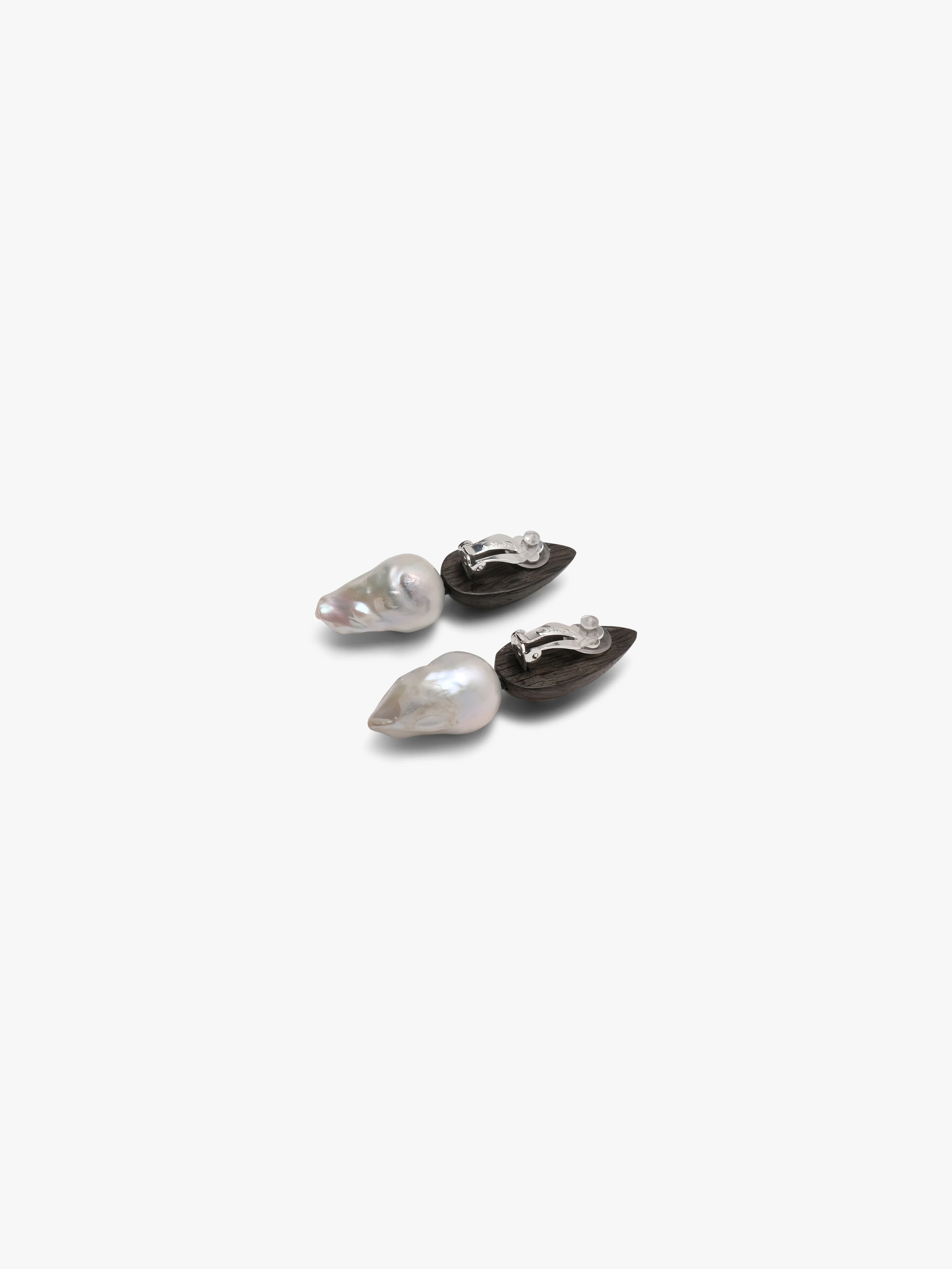 Orage earrings: baroque pearl, bog oak - Image 4