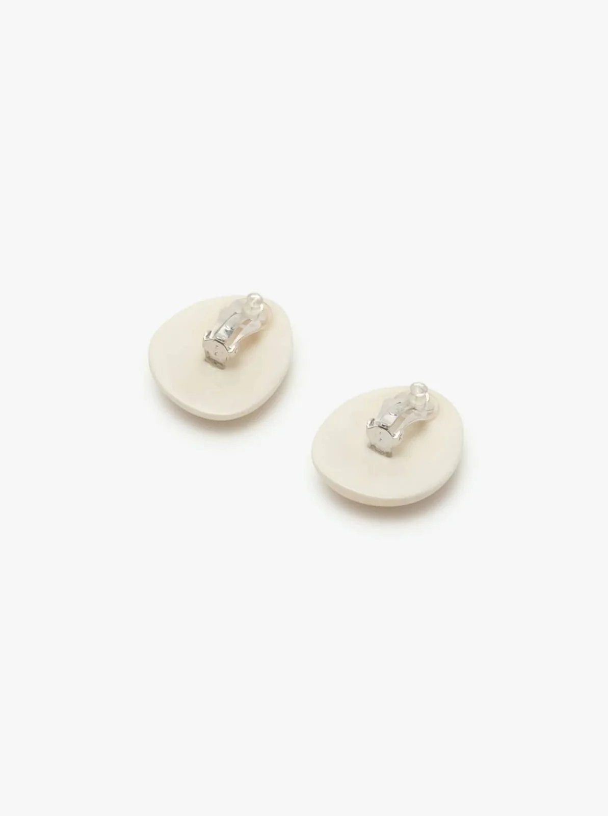 Lima earrings: white - Image 4