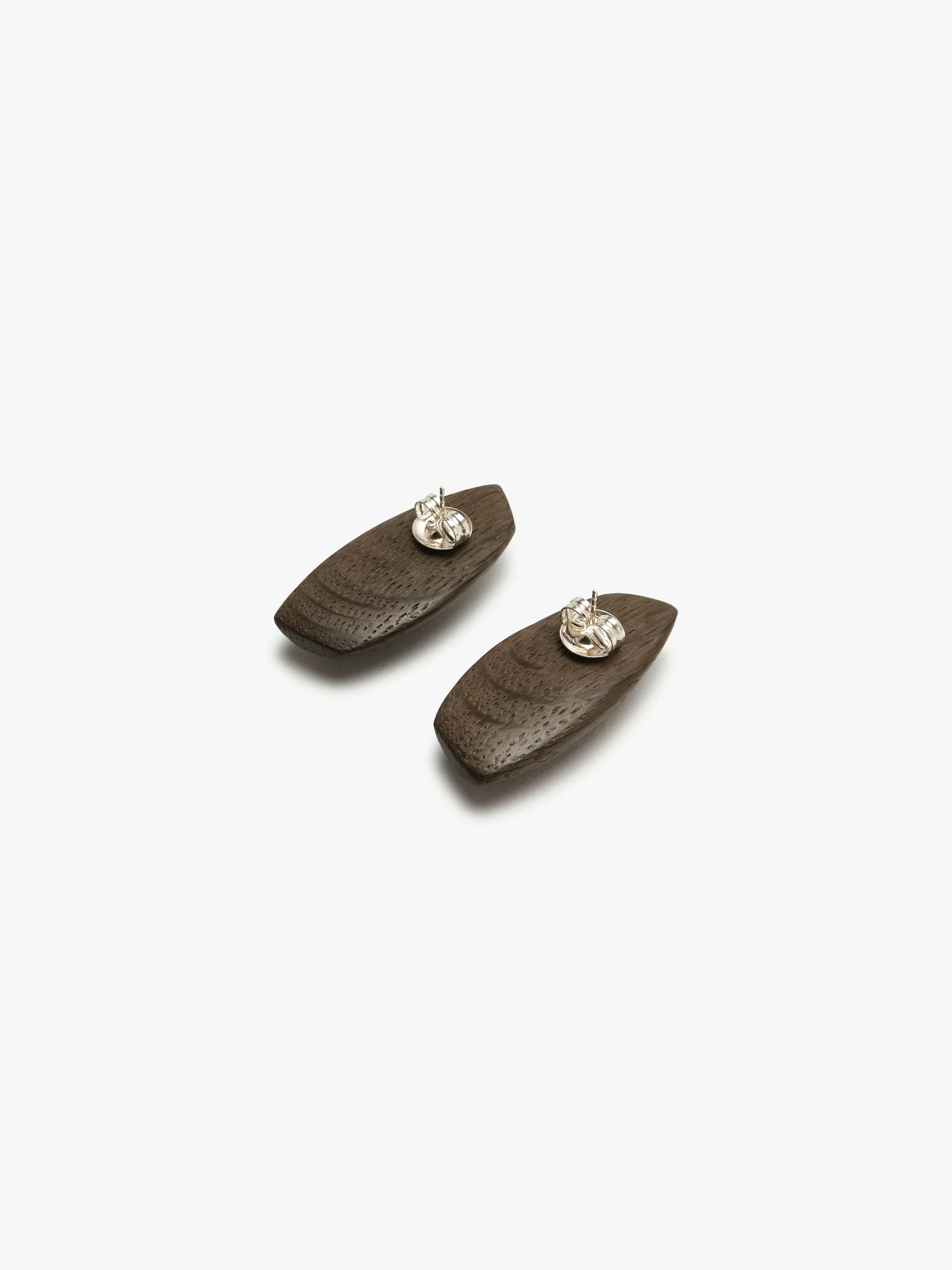 Maya stud earring: bog oak - Image 3