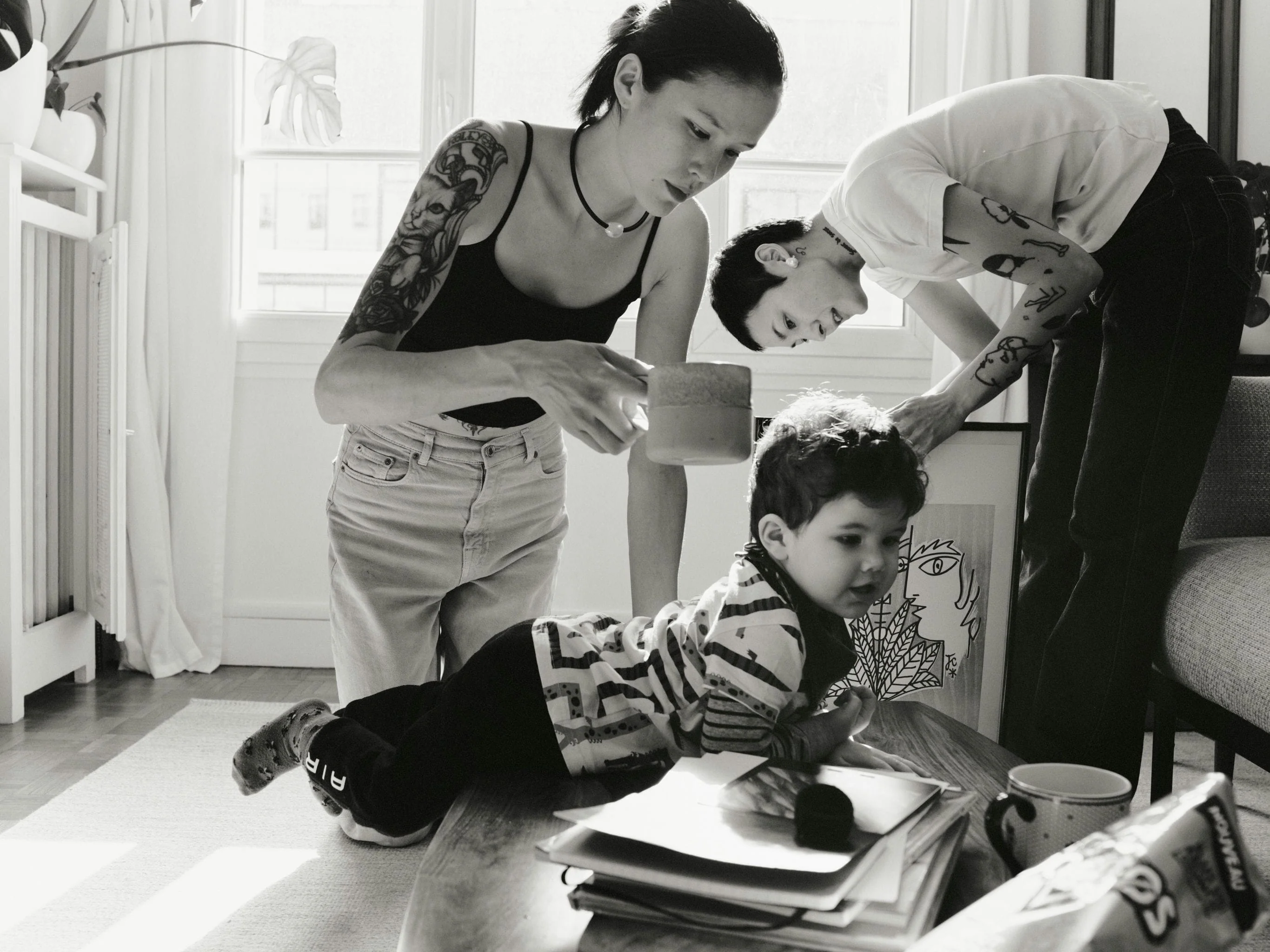 Lyséa necklace: leather, baroque pearl - Image 7