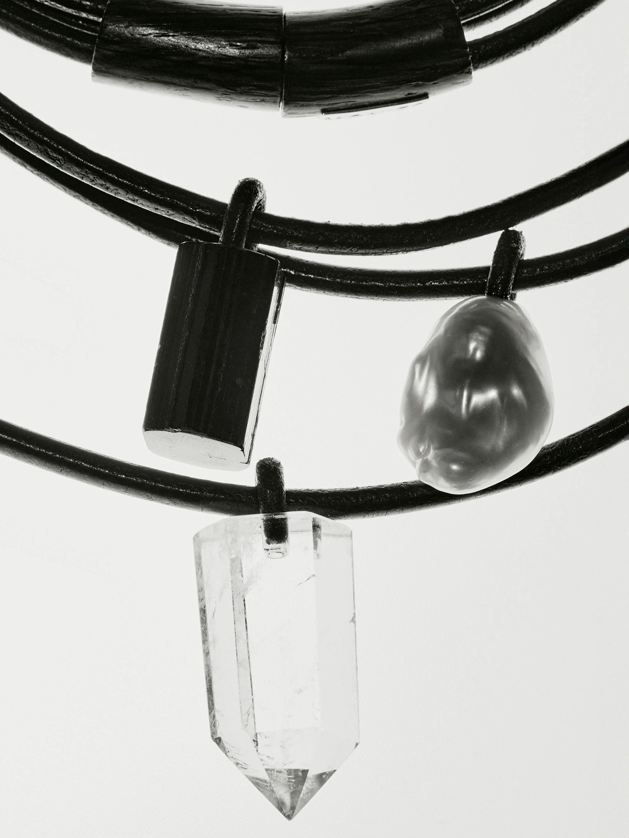 Traverse necklace: pearl, tourmaline, mountain crystal - Image 6