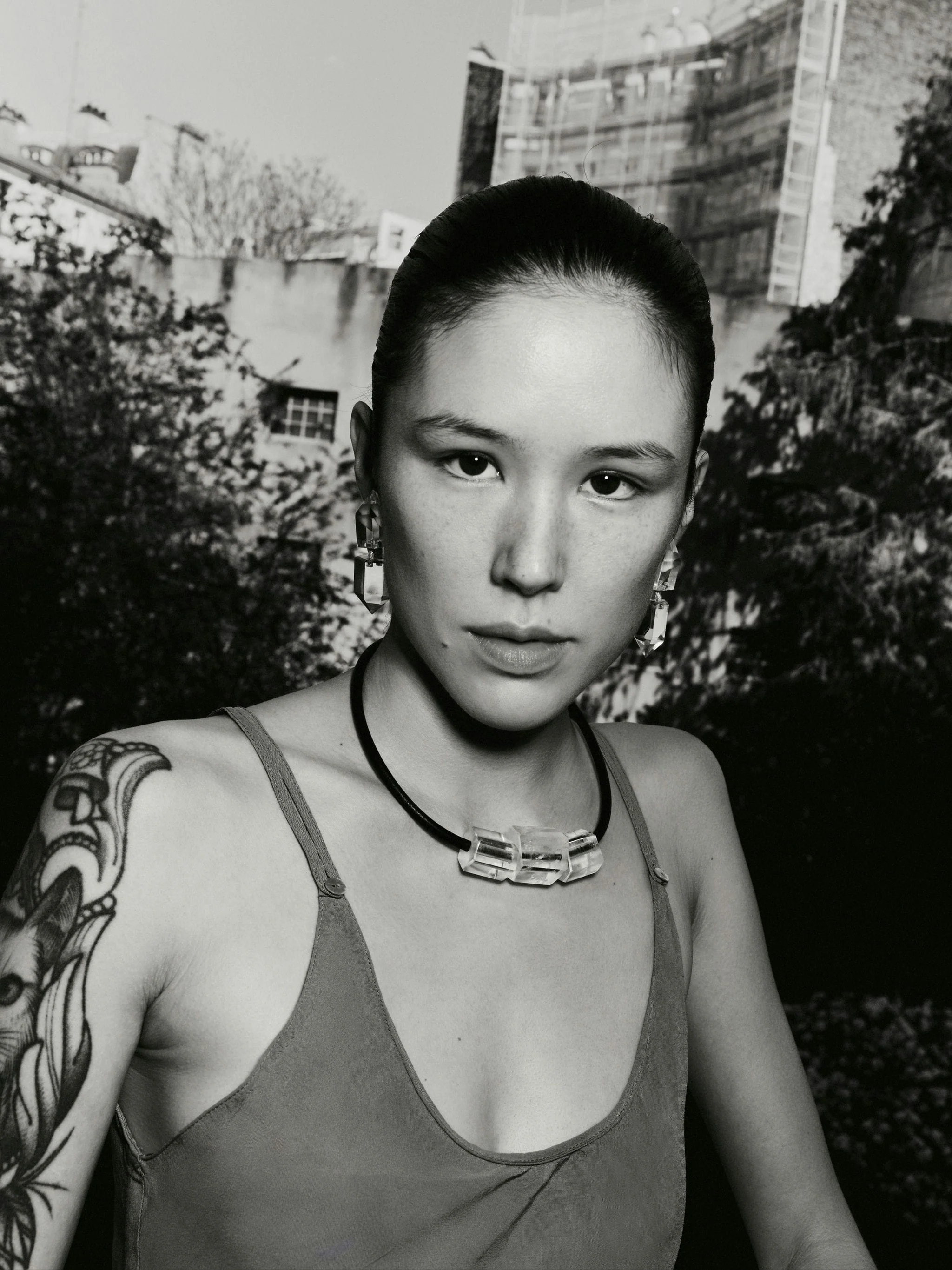 Élume necklace: leather, mountain crystal - Image 7