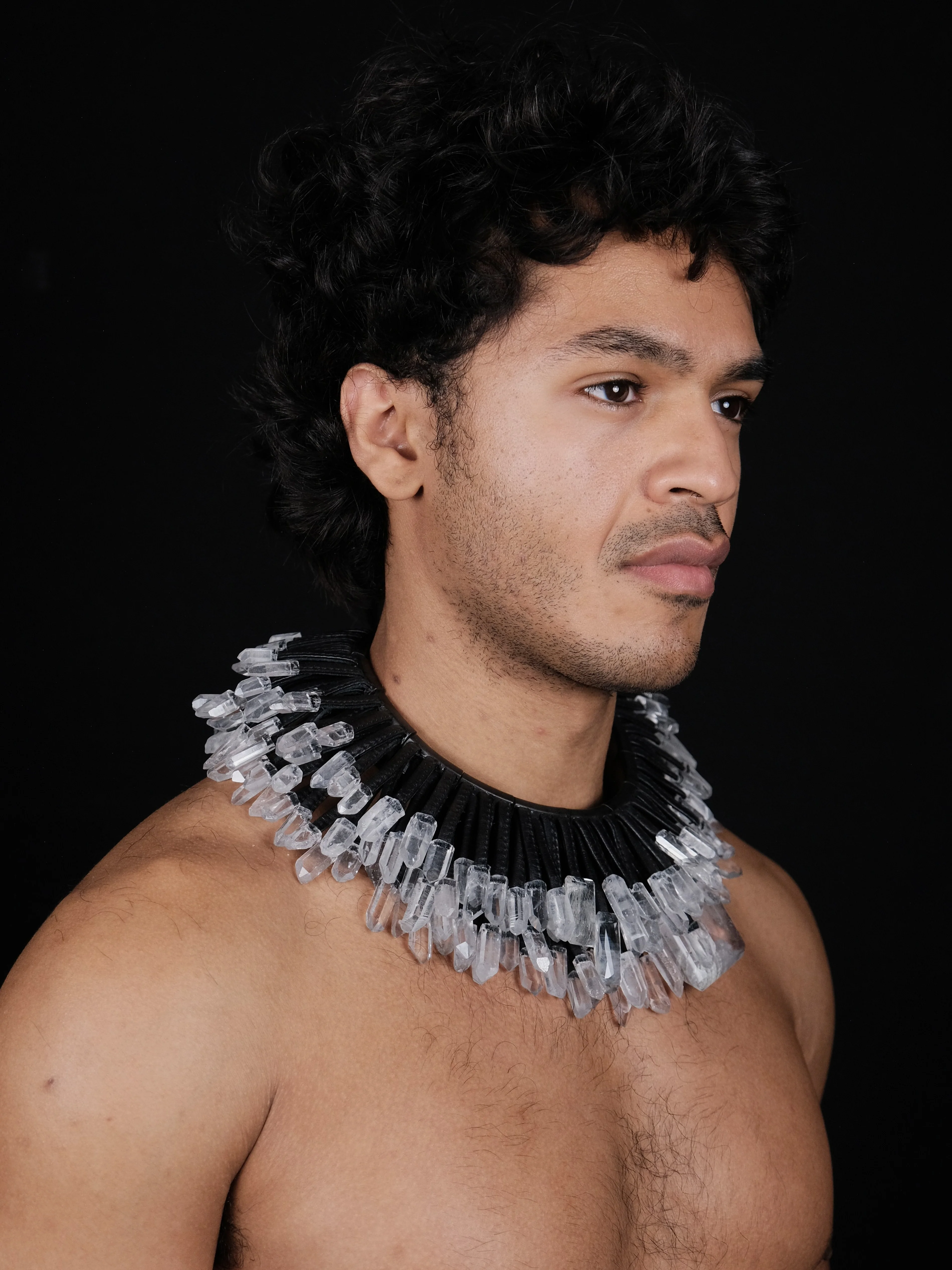Necklace: mountain crystal, quartz, leather - Image 6