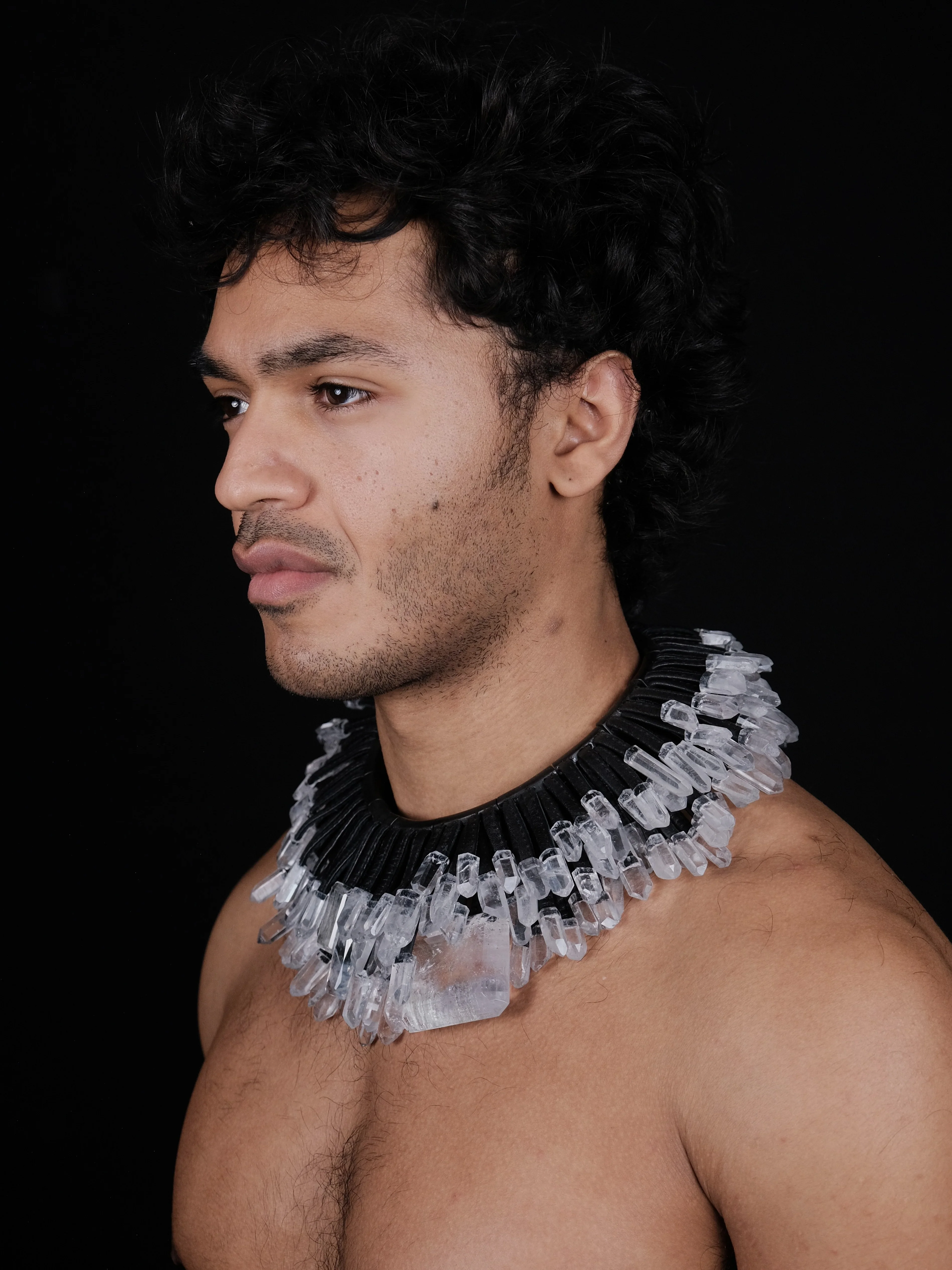 Necklace: mountain crystal, quartz, leather - Image 8